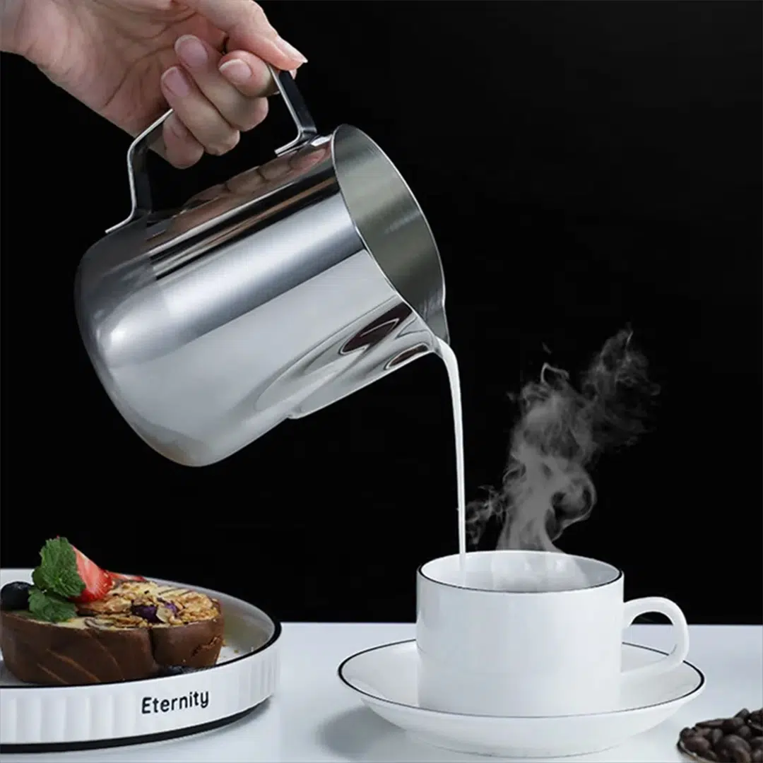 إبريق حليب ستانلس ستيل 600 مل لمقاييس الحليب المهنية